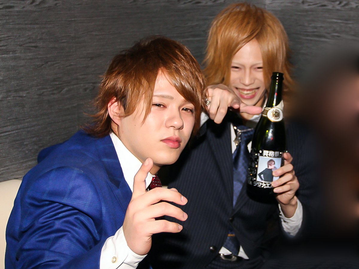 VEGA ラファエル・D・ロー 代表 BIRTHDAY PARTY&昇格祭の画像20 ラファエル・D・ロー、桐山 貴灑